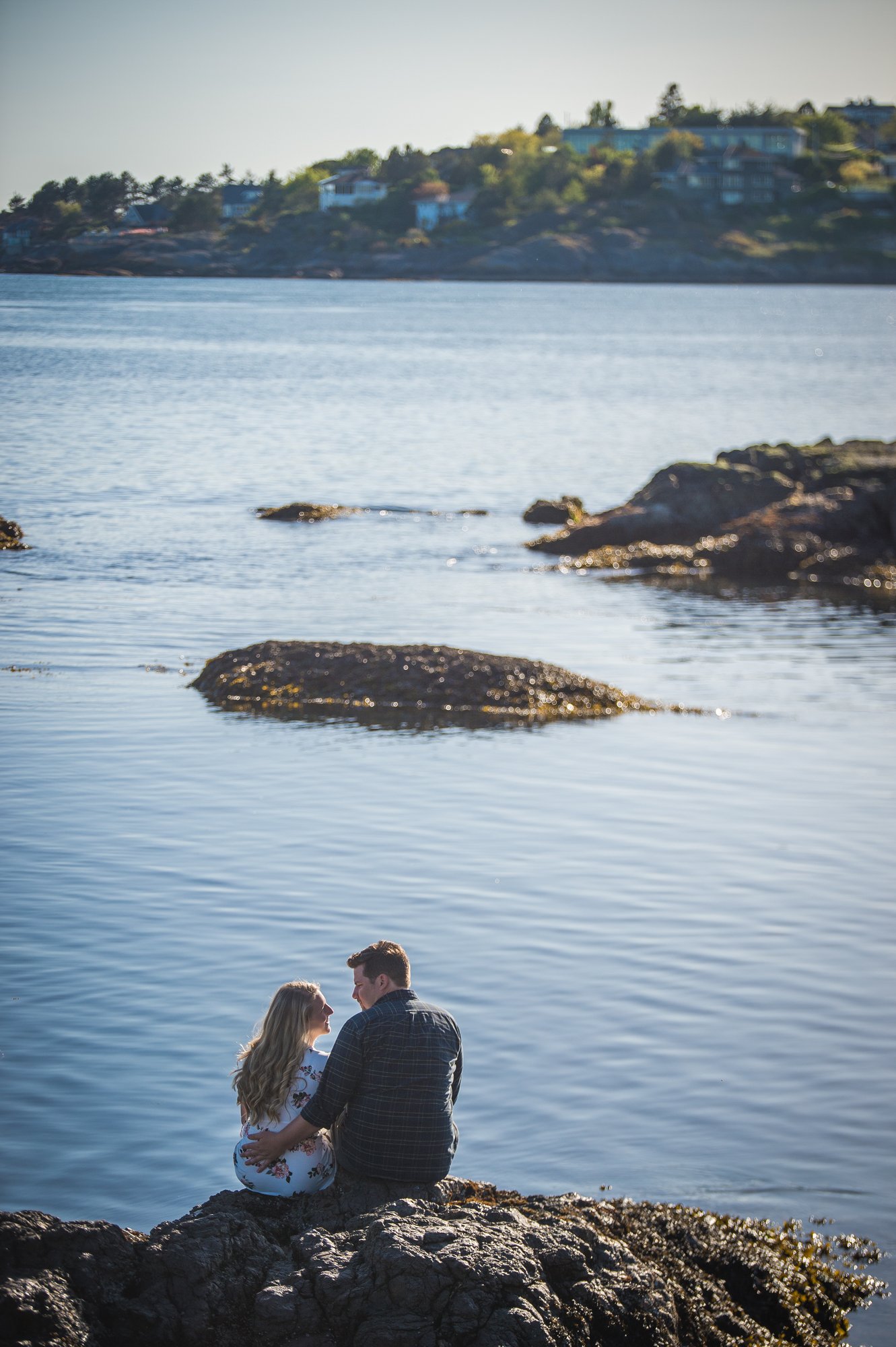 Alik and Amanda together during their engagement session at Beacon Hill Park in Victoria