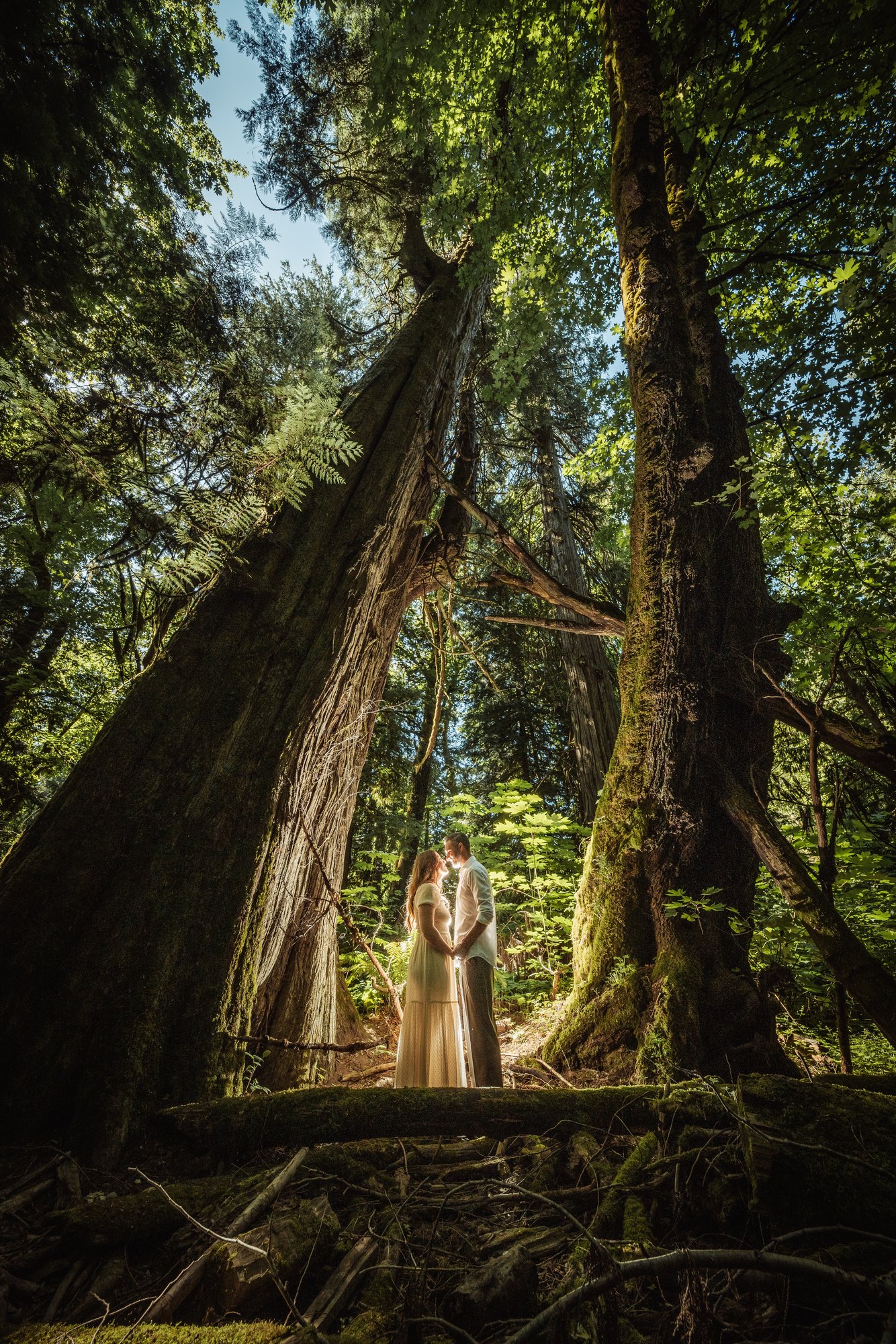Mikaila and Geordie together among the trees at Bright Angel Regional Park